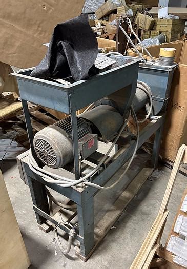used pillow filling machine.